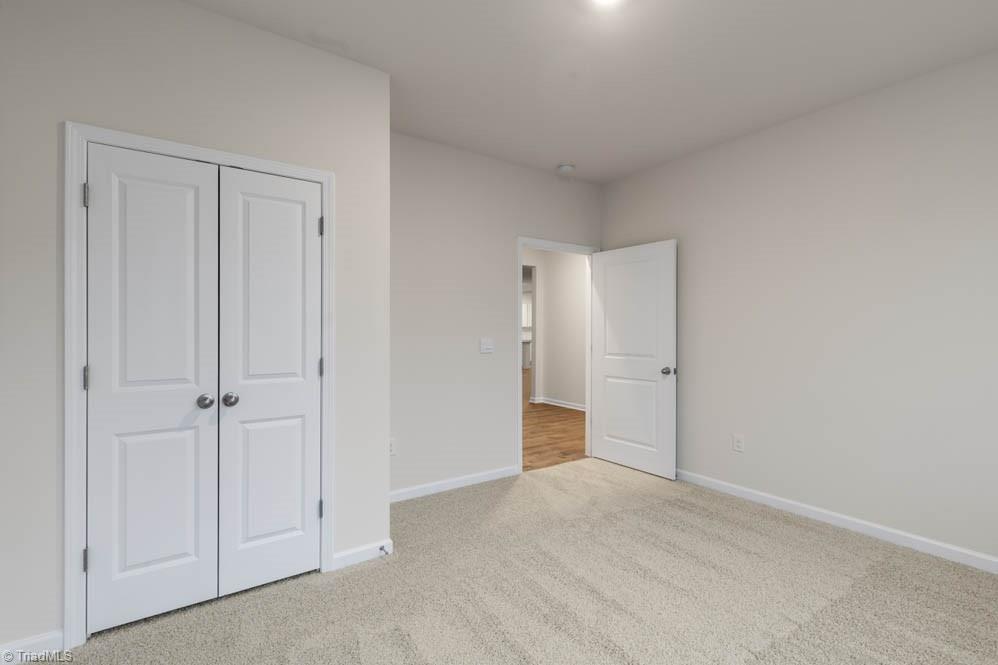 1584 Aberdeen Drive Property Photo 3