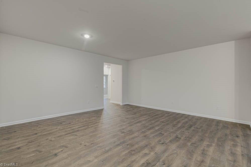 1584 Aberdeen Drive Property Photo 6