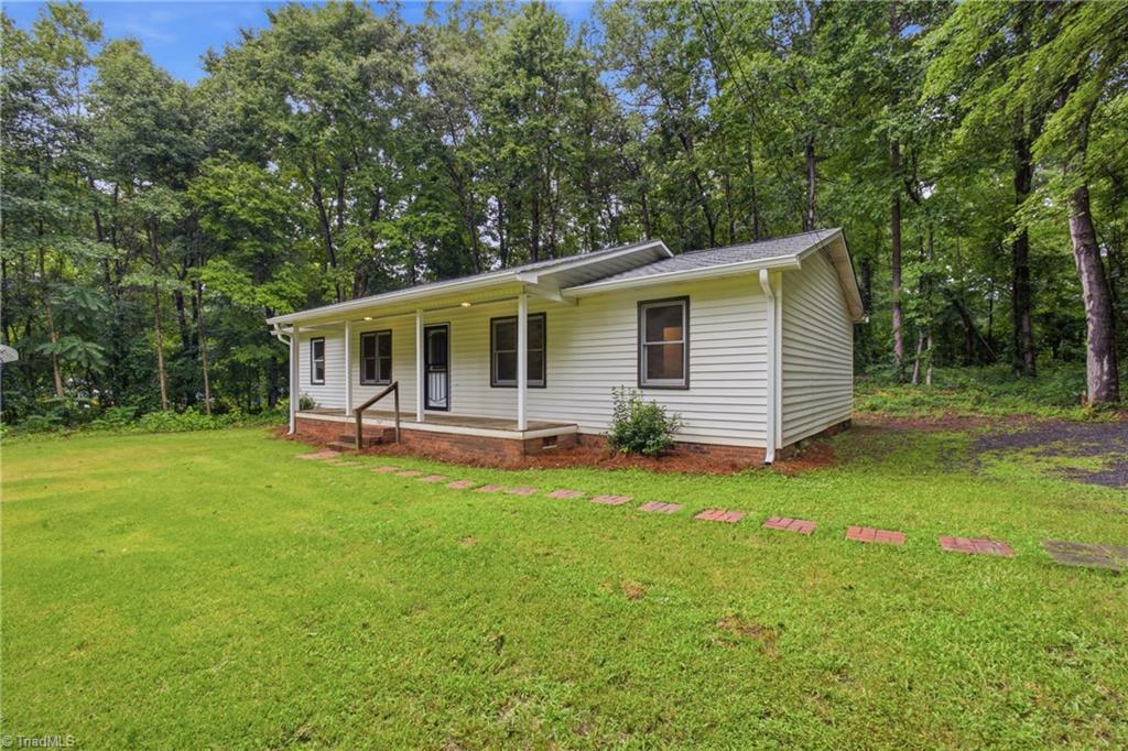 723 Branson Mill Road Property Photo 1