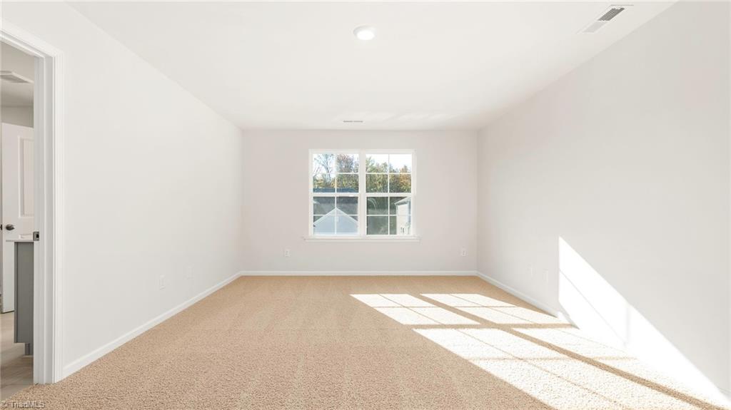 204 Hungerford Boulevard Property Photo 10