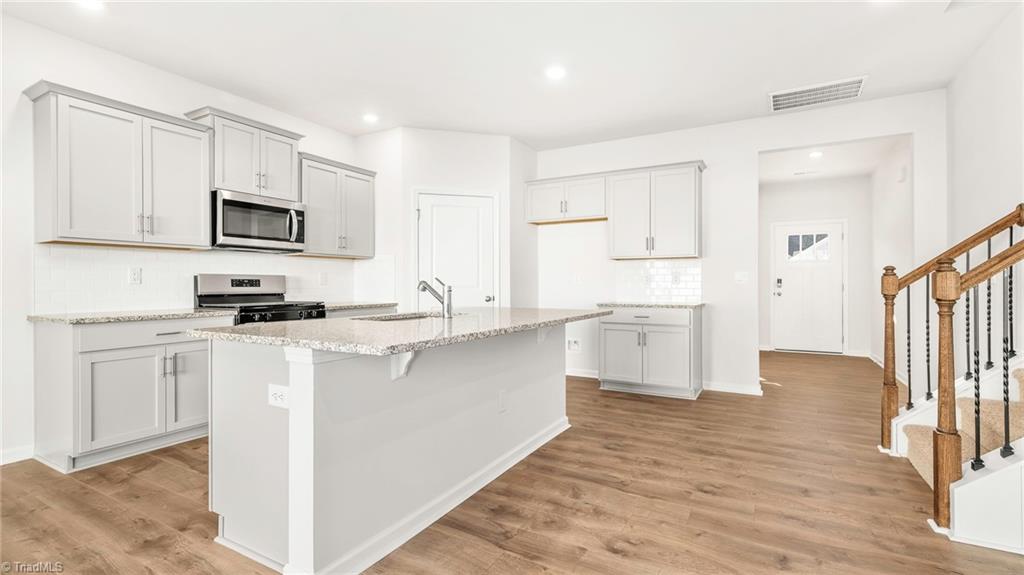 204 Hungerford Boulevard Property Photo 15