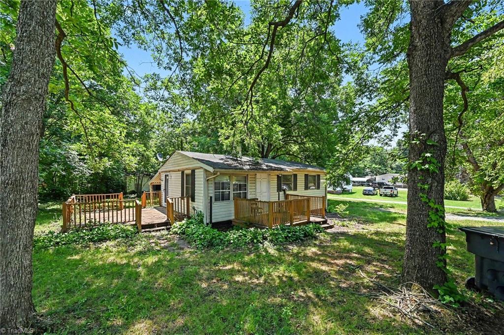 120 1st Street Property Photo 1