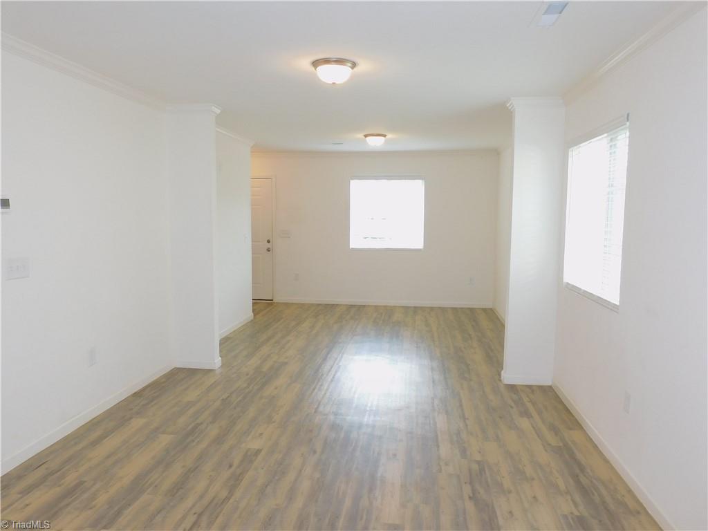 719 Torbay Drive Property Photo 2