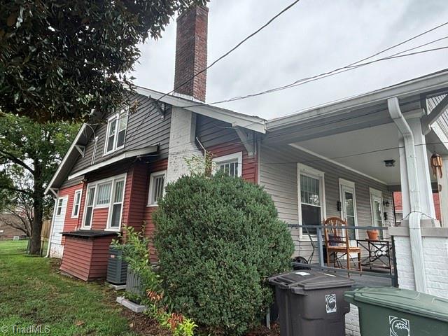 422 N Cedar Street Property Photo 3