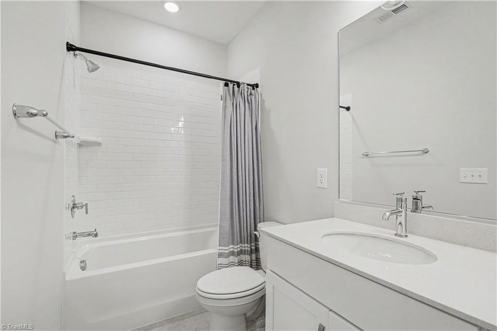 5106 Whaitley Lane Property Photo 32