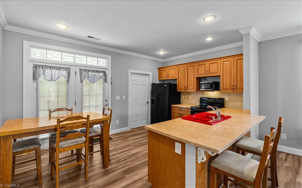 14 Rhododendron Drive Property Photo 8
