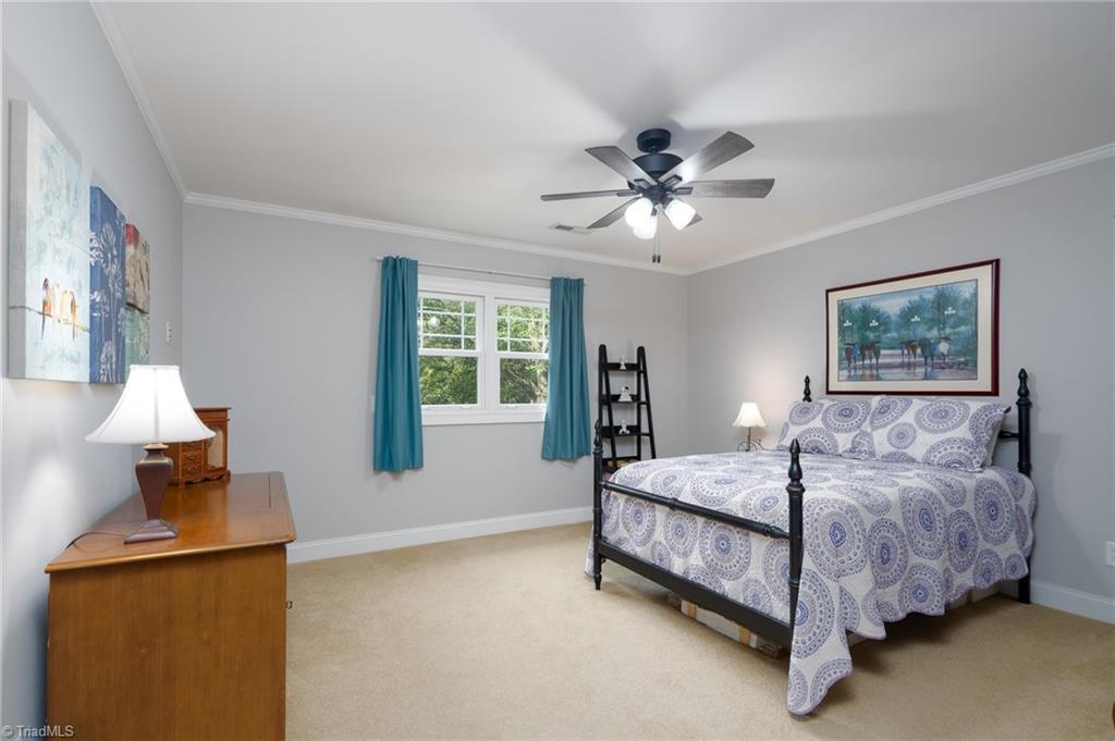 1820 Southpoint Lane Property Photo 27