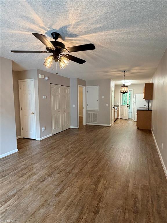 418 Westbrook Court Property Photo 19