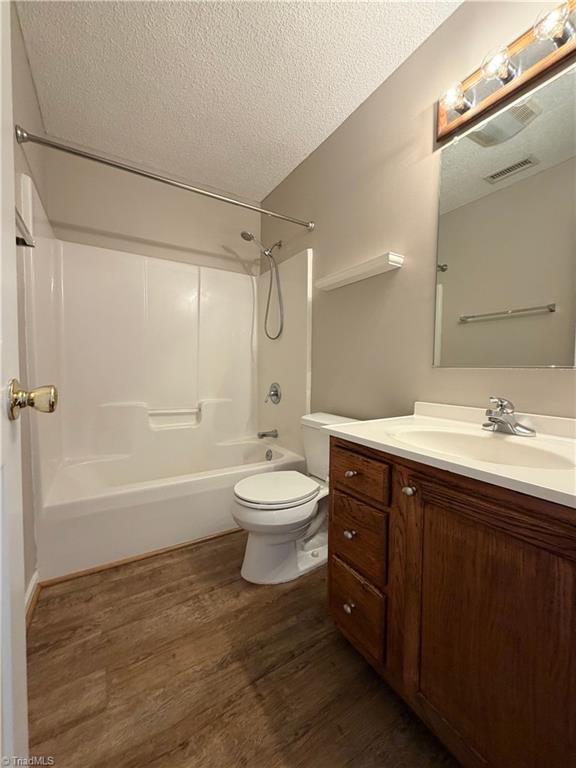 418 Westbrook Court Property Photo 33