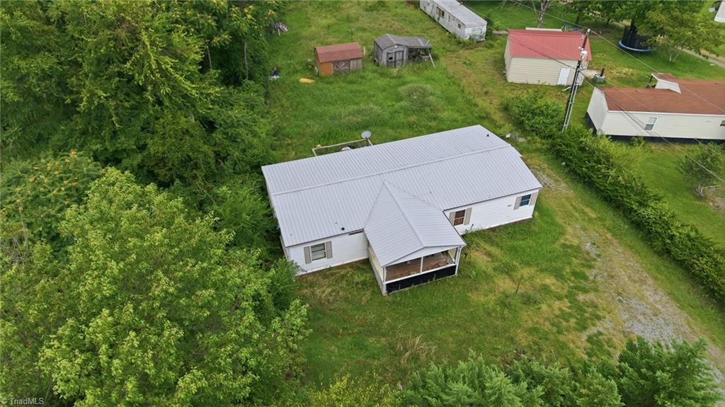 7166 Wright Road Property Photo 6