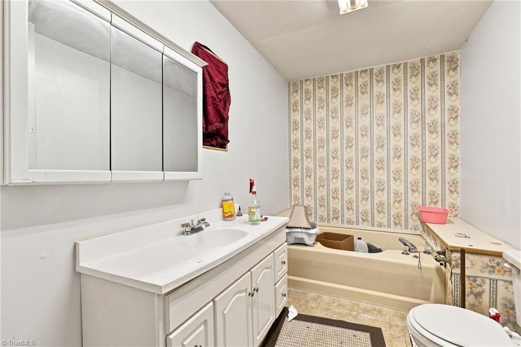 7166 Wright Road Property Photo 14