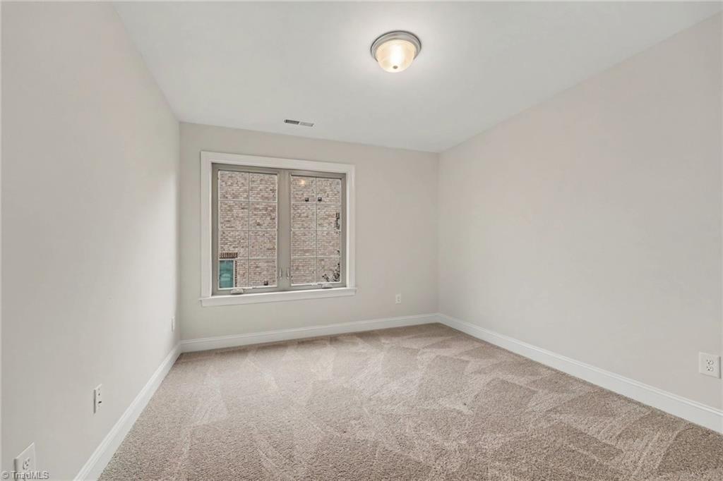 3840 Thistleberry Road Property Photo 18