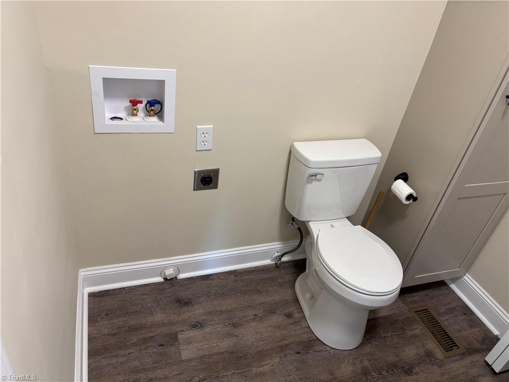 118 Lakeview Circle Property Photo 15
