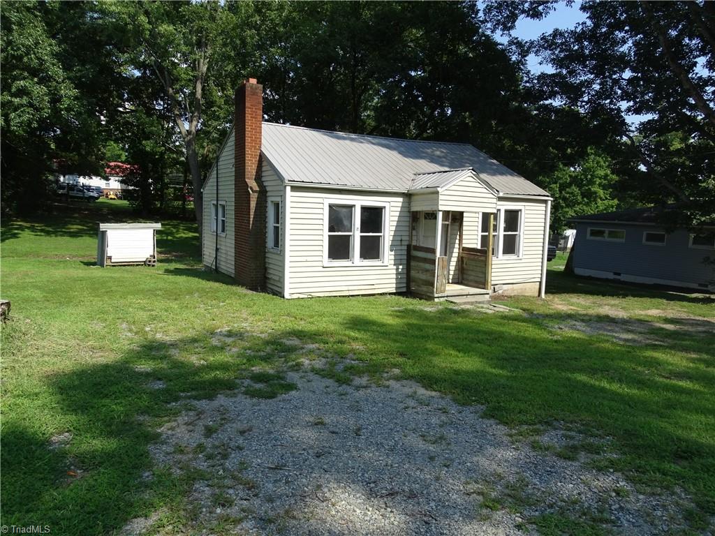 307 Goforth Drive Property Photo 2