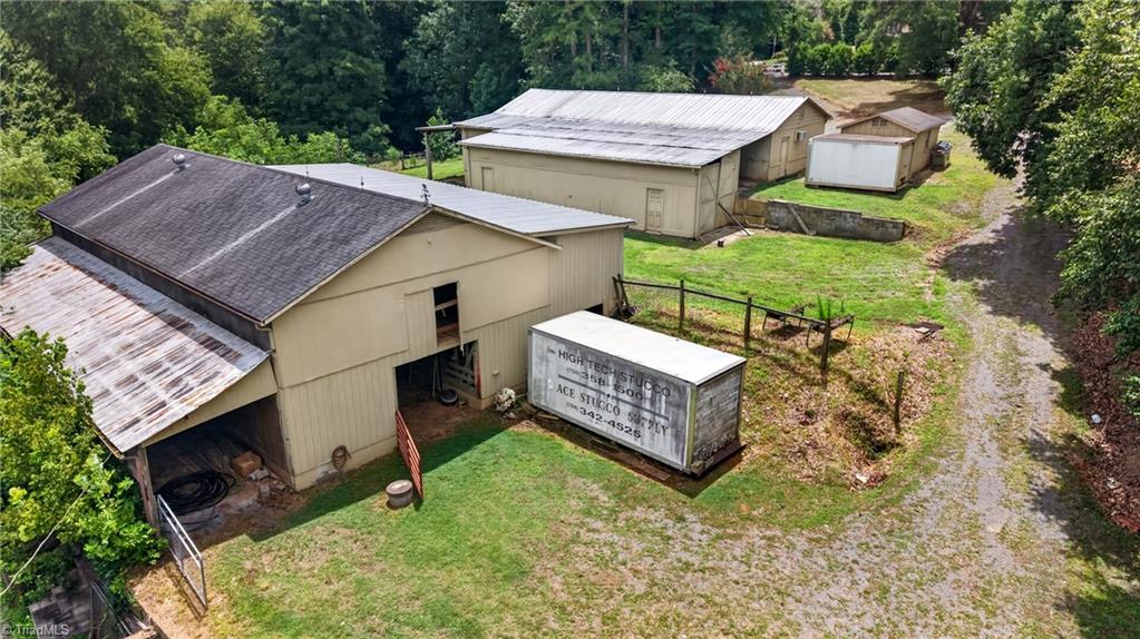 4262 Nc Highway 49 S Property Photo 27
