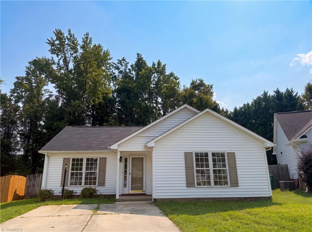 2110 Carlisle Way Property Photo 1