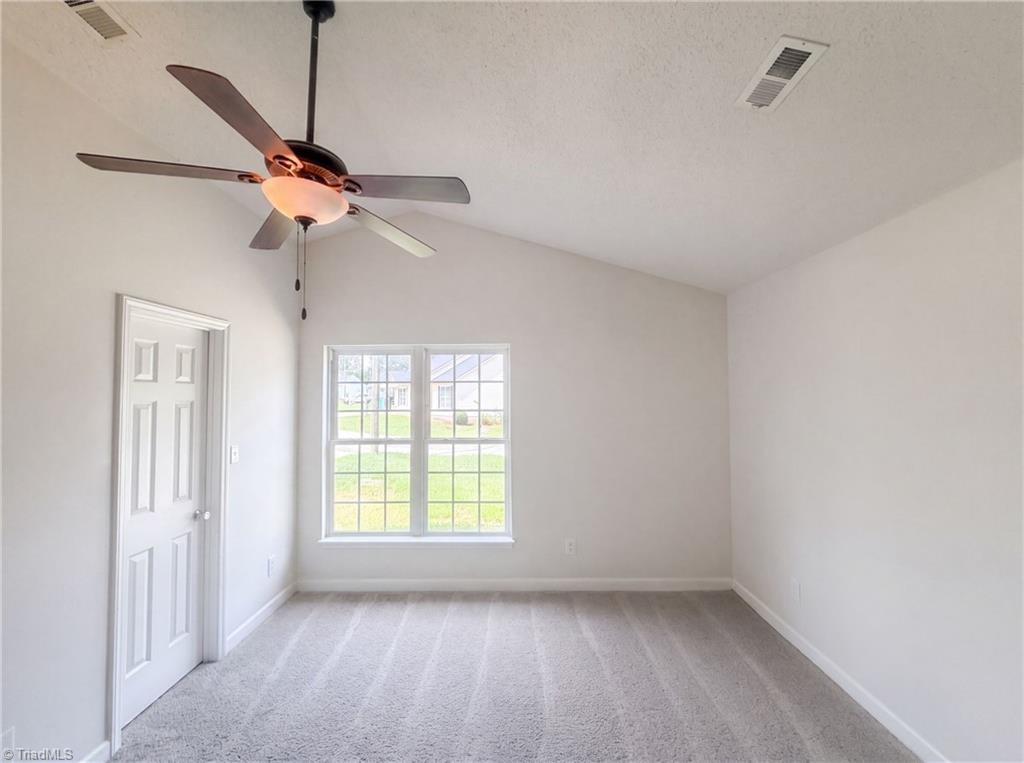 2110 Carlisle Way Property Photo 4