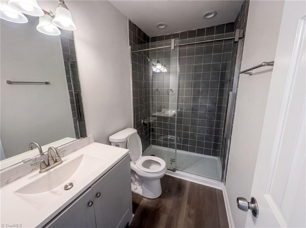2110 Carlisle Way Property Photo 14
