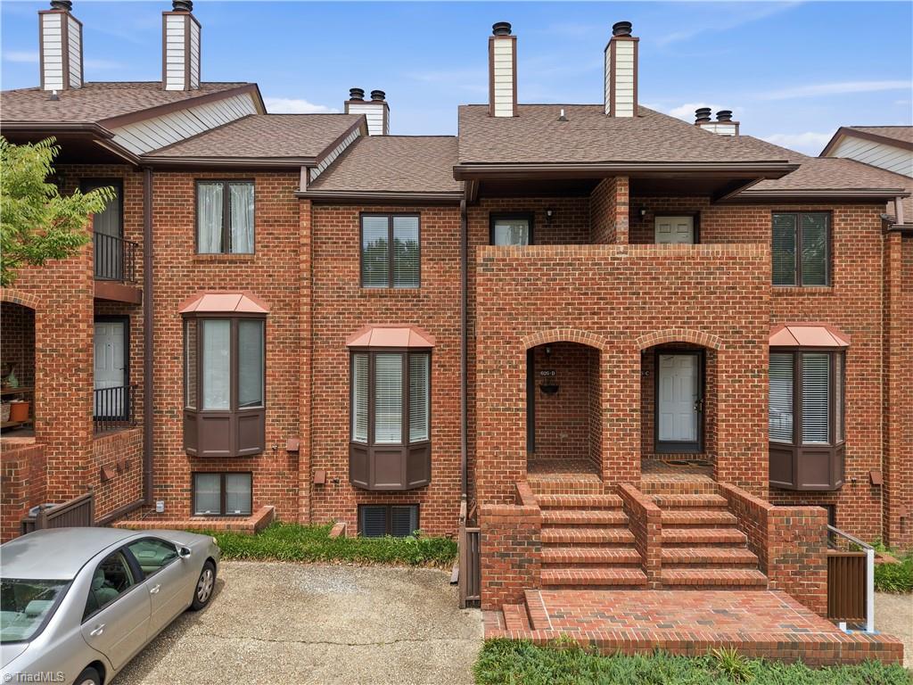 626 Walker Avenue Property Photo 2