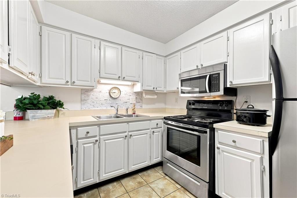 626 Walker Avenue Property Photo 13