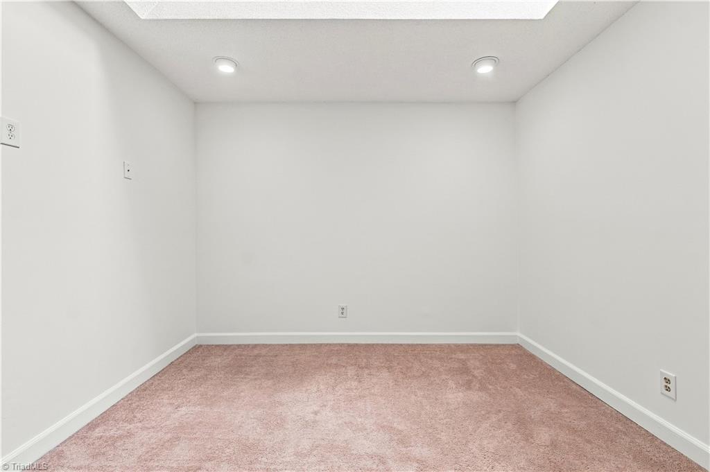 626 Walker Avenue Property Photo 18