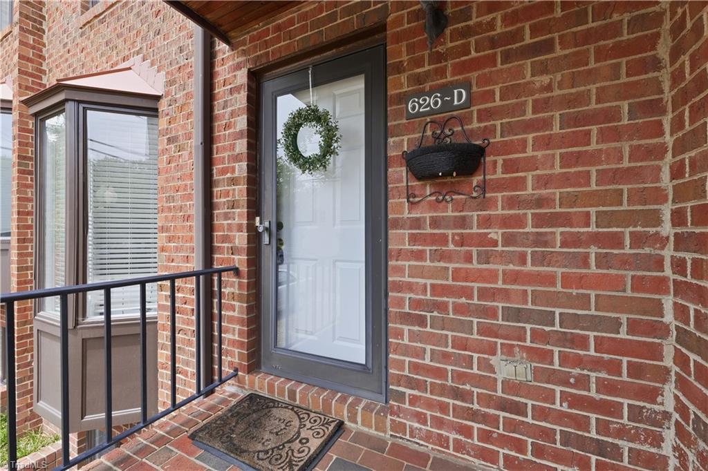 626 Walker Avenue Property Photo 28