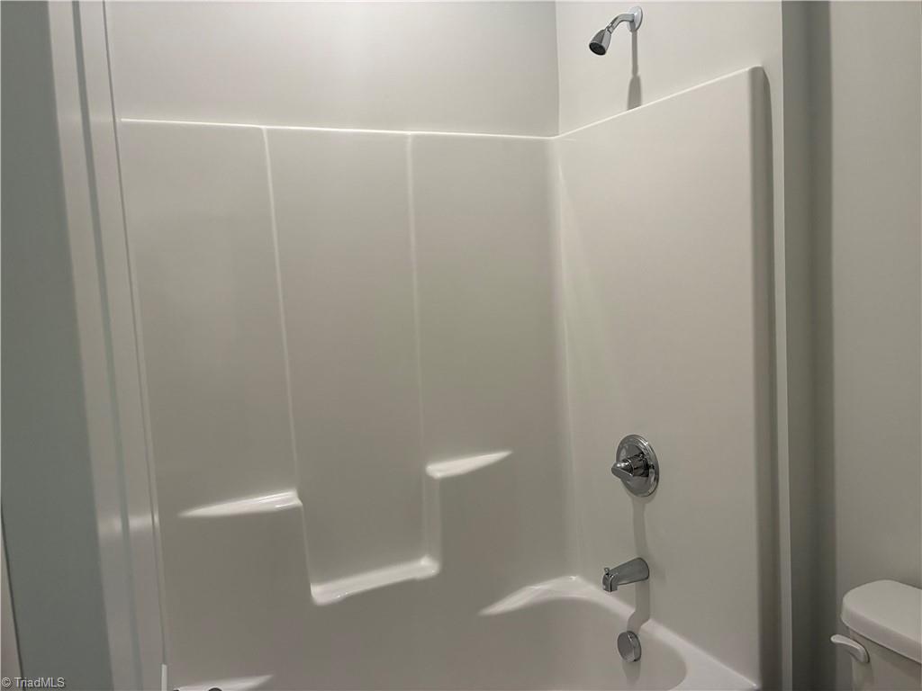 448 Infinity Circle Property Photo 4