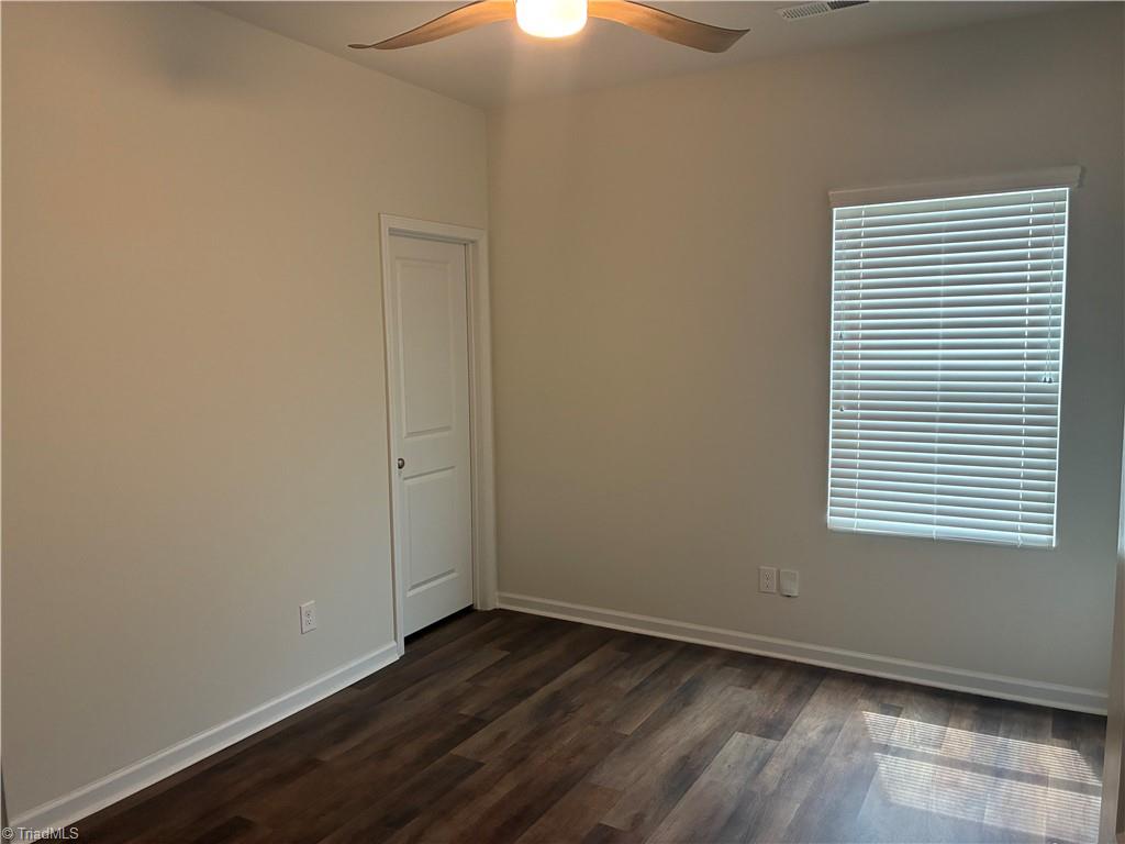 448 Infinity Circle Property Photo 7