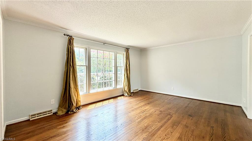 4109 Windlestraw Lane Property Photo 6