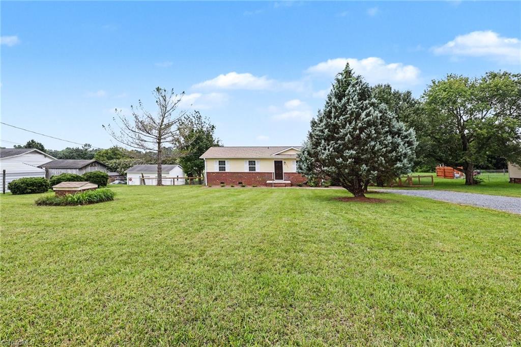 2505 Banner Whitehead Road Property Photo 2