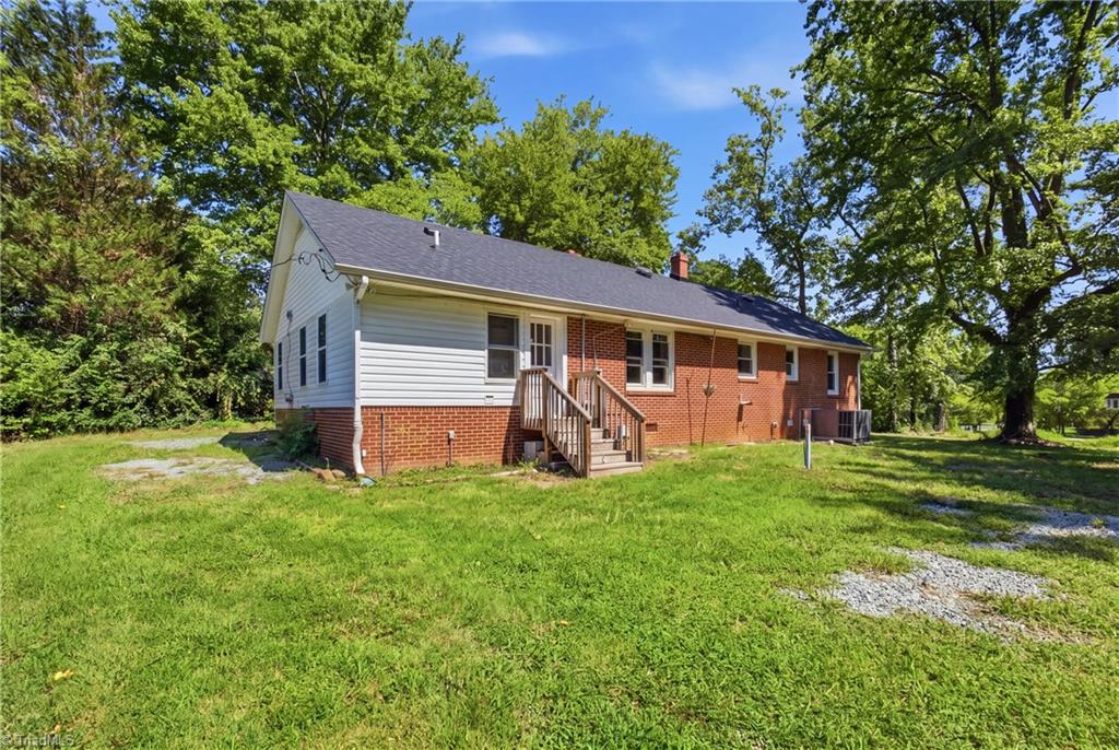 3048 Nc Highway 62 Property Photo 29