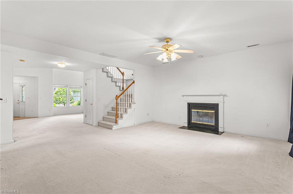 211 Walter Hagen Drive Property Photo 14