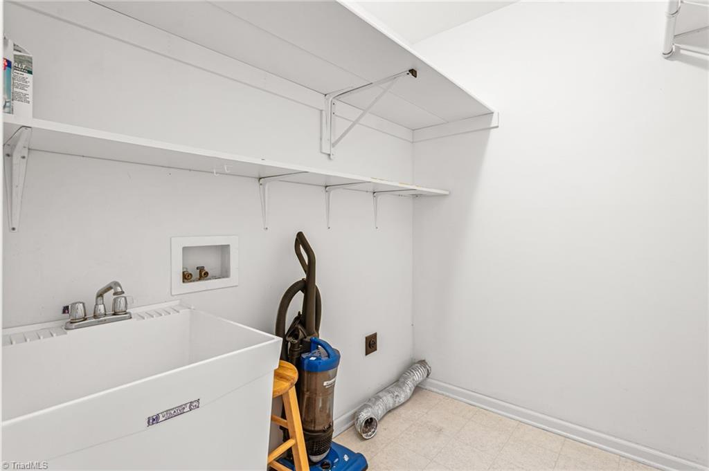 211 Walter Hagen Drive Property Photo 20