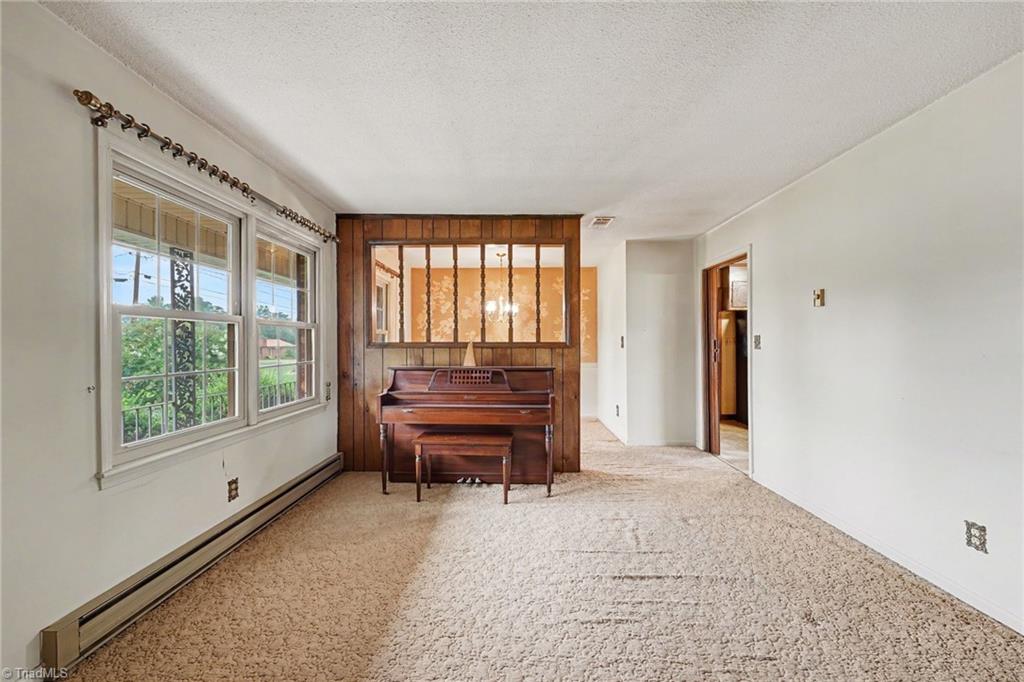 136 Beckford Drive Property Photo 11