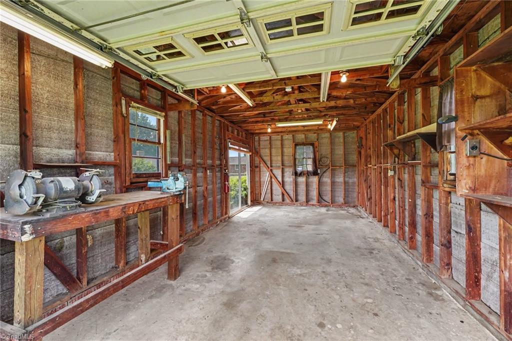 136 Beckford Drive Property Photo 22