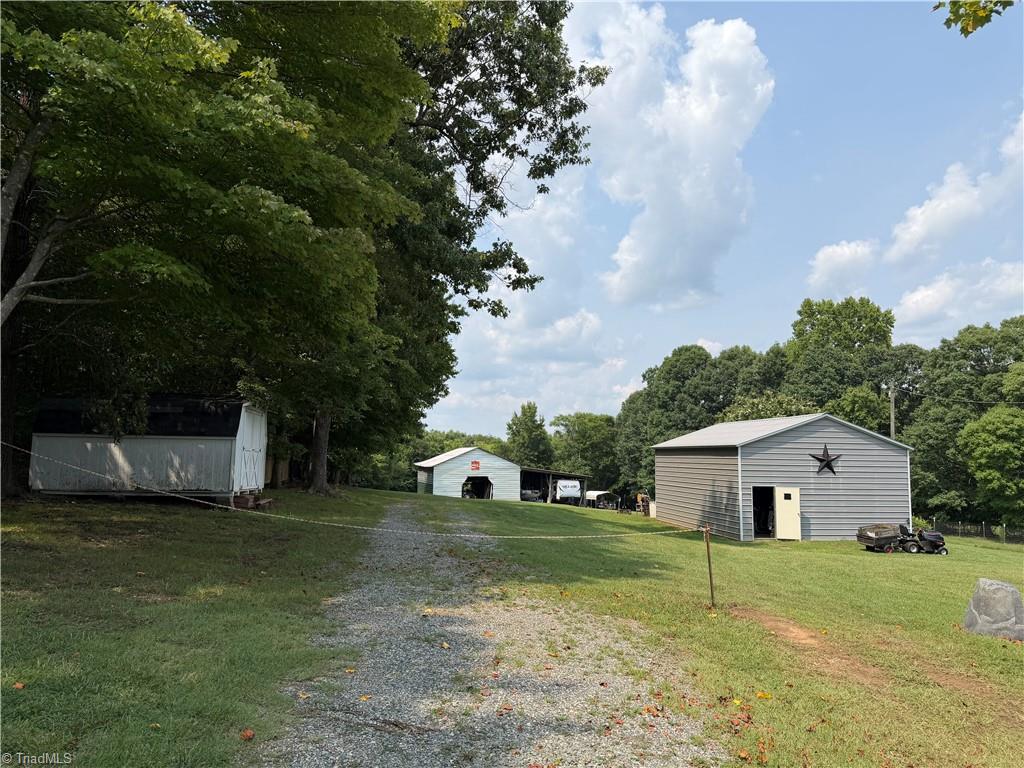 10317 Nc Highway 49 S Property Photo 9