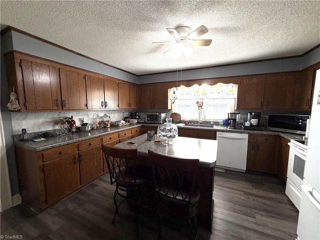 10317 Nc Highway 49 S Property Photo 24