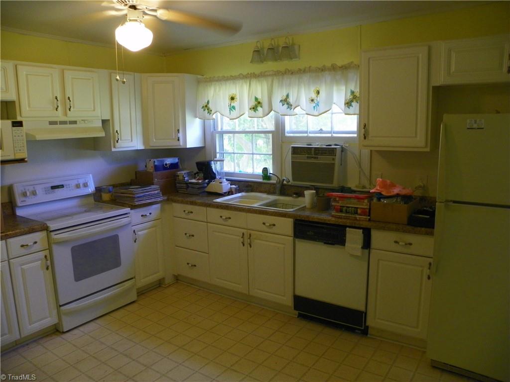 486 Odell Owen Road Property Photo 4
