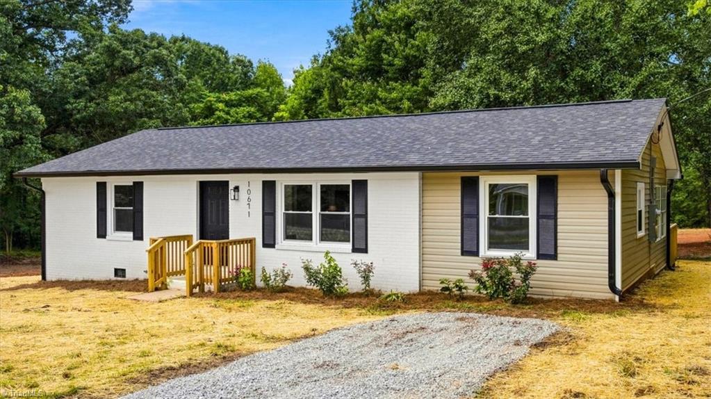 10671 Nc Highway 700 Property Photo 2