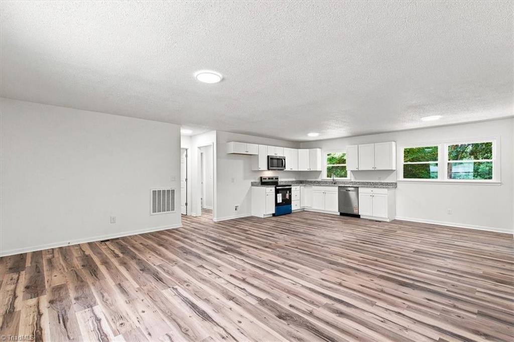 10671 Nc Highway 700 Property Photo 6