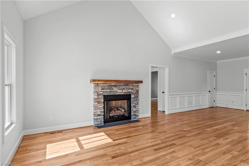 186 O Farrell Street Property Photo 7