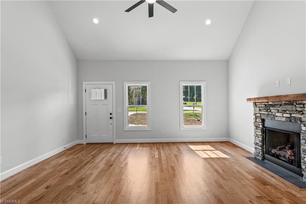 186 O Farrell Street Property Photo 11