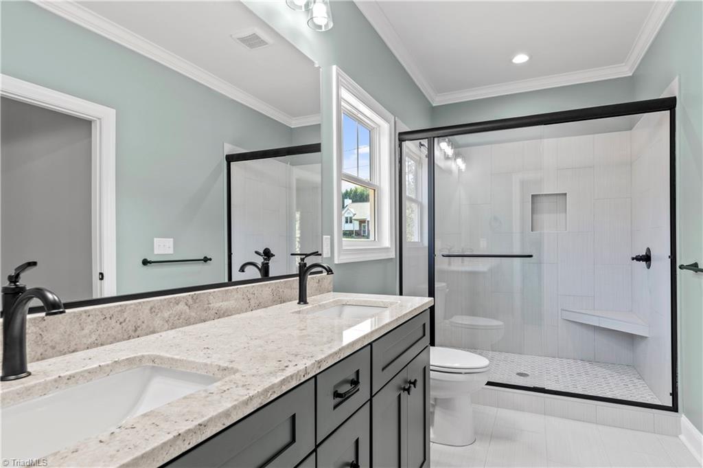 186 O Farrell Street Property Photo 29