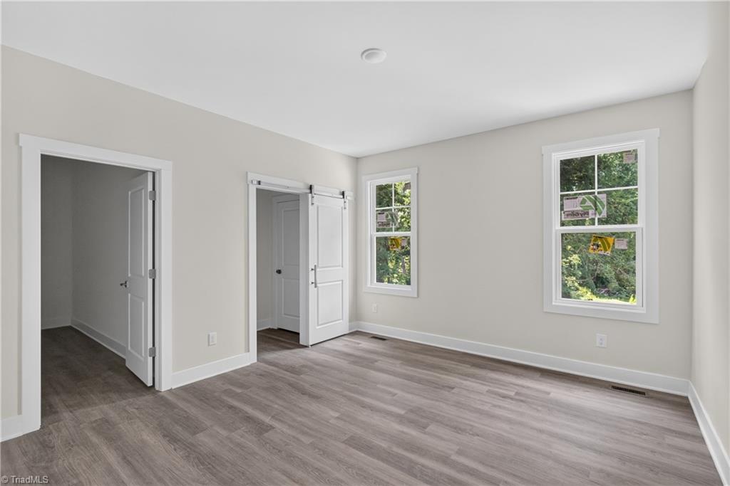 391 Needmore Road Property Photo 15