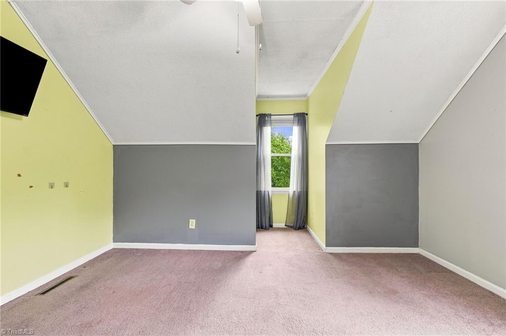 8643 Nc Highway 150 Property Photo 31