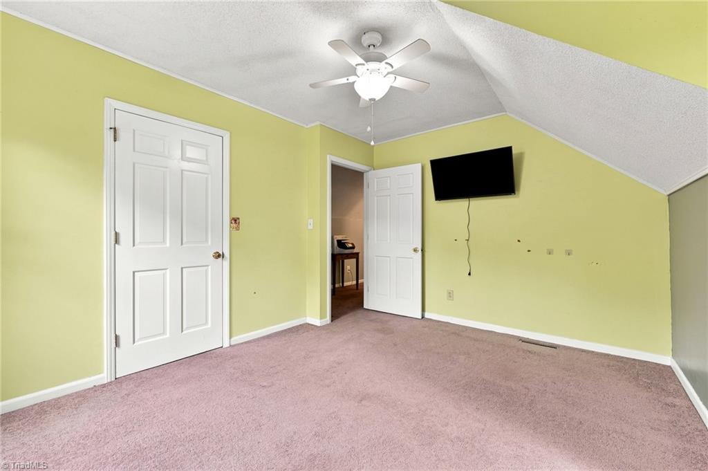 8643 Nc Highway 150 Property Photo 32