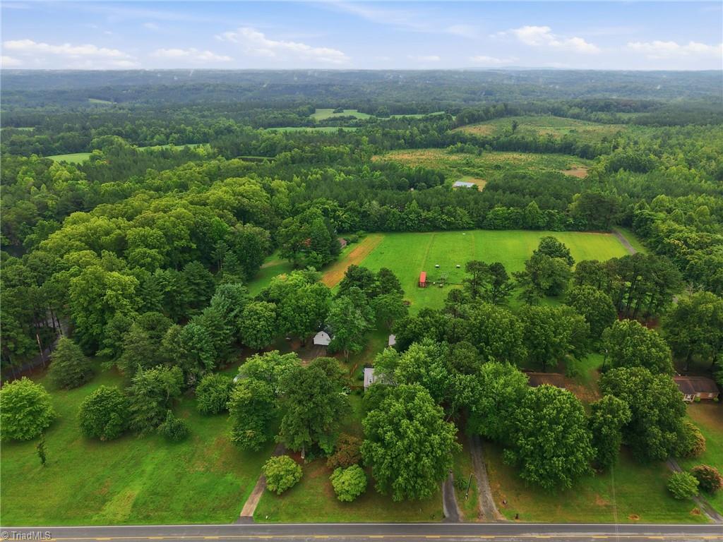 8643 Nc Highway 150 Property Photo 34