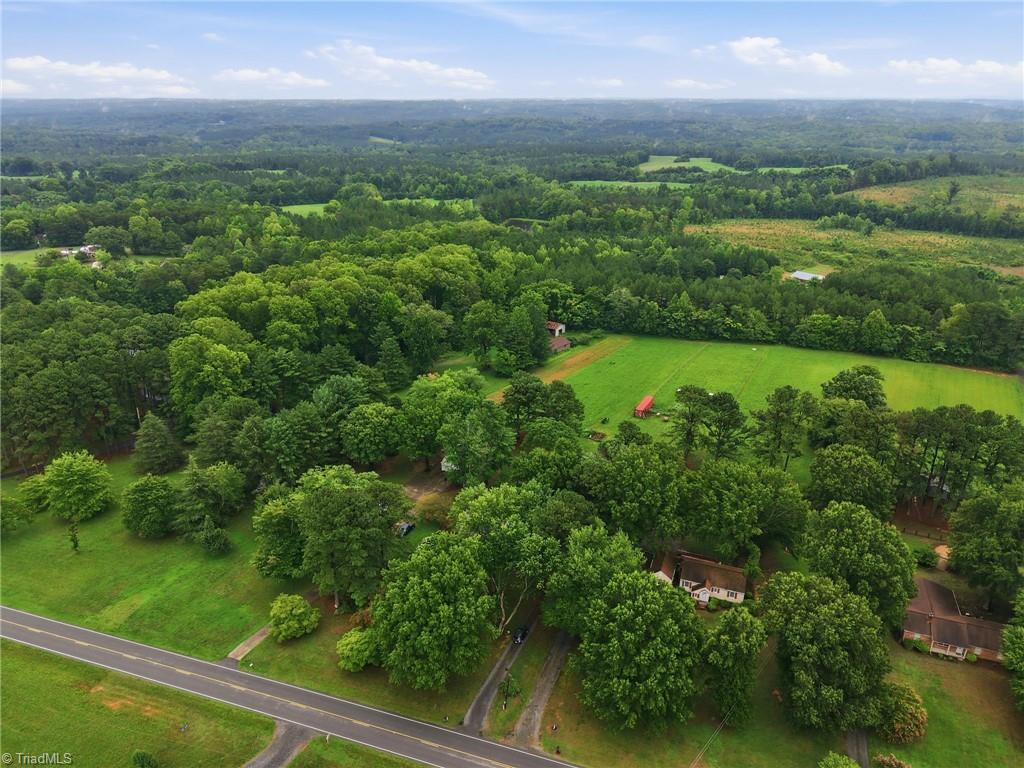 8643 Nc Highway 150 Property Photo 36