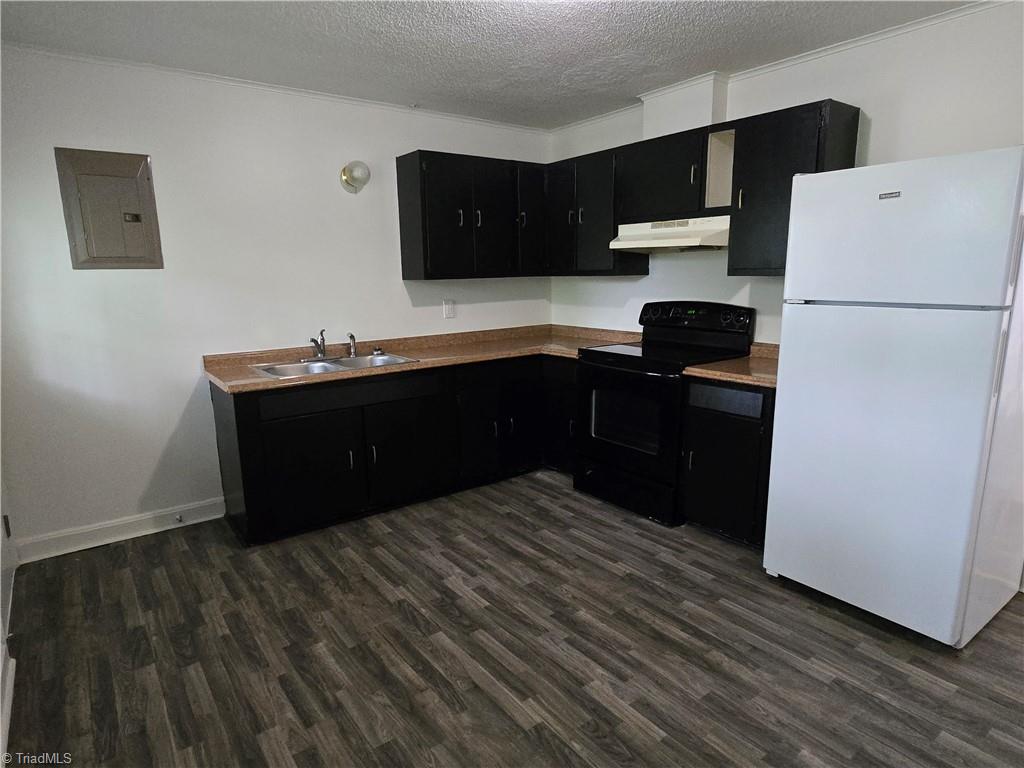 3620 Clemmons Road Apt 12 Property Photo 7
