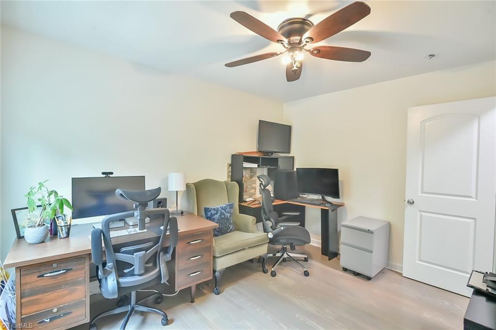 1017 Scotch Pine Way Property Photo 26